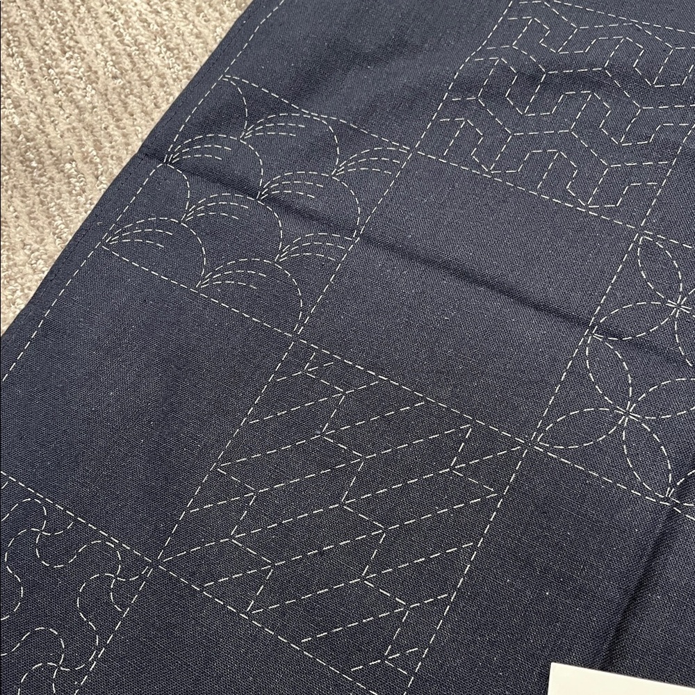 Sashiko Sampler, embroidery, sewing kit - Picture 3 of 6